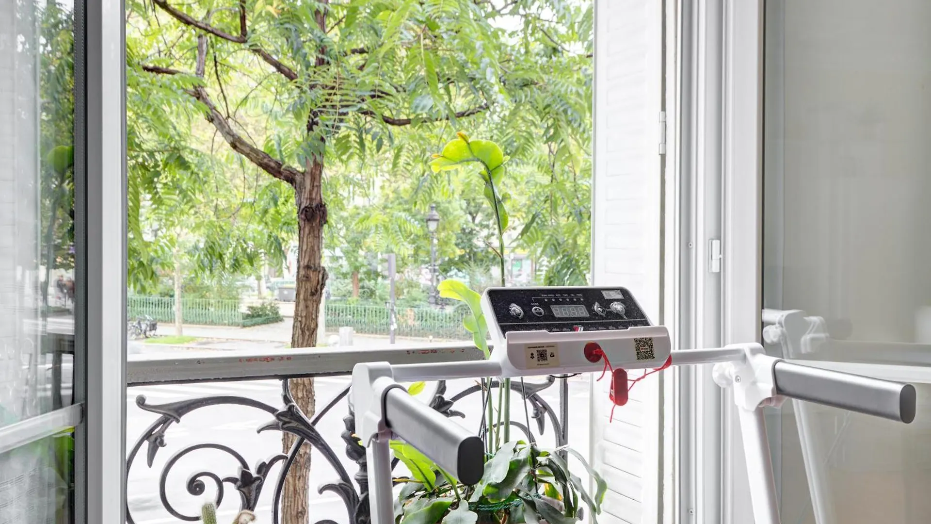 Apartament Place De La Republique - Haussmannienne Paryż